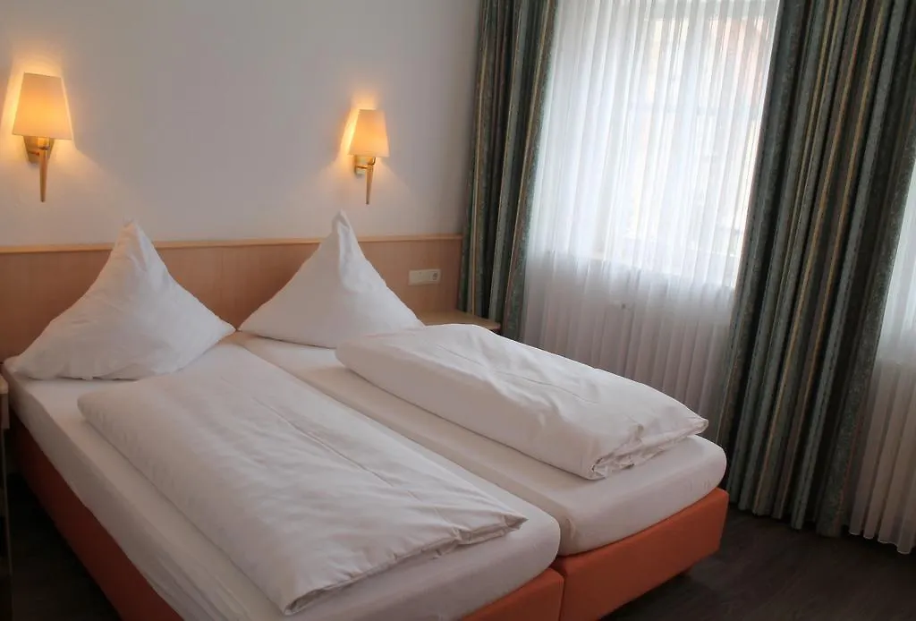 Hocher Hotel Rothenburg ob der Tauber 3*,