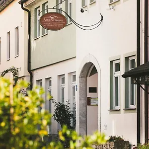 Weingut Pastoriushaus - Artur Steinmann *** Sommerhausen